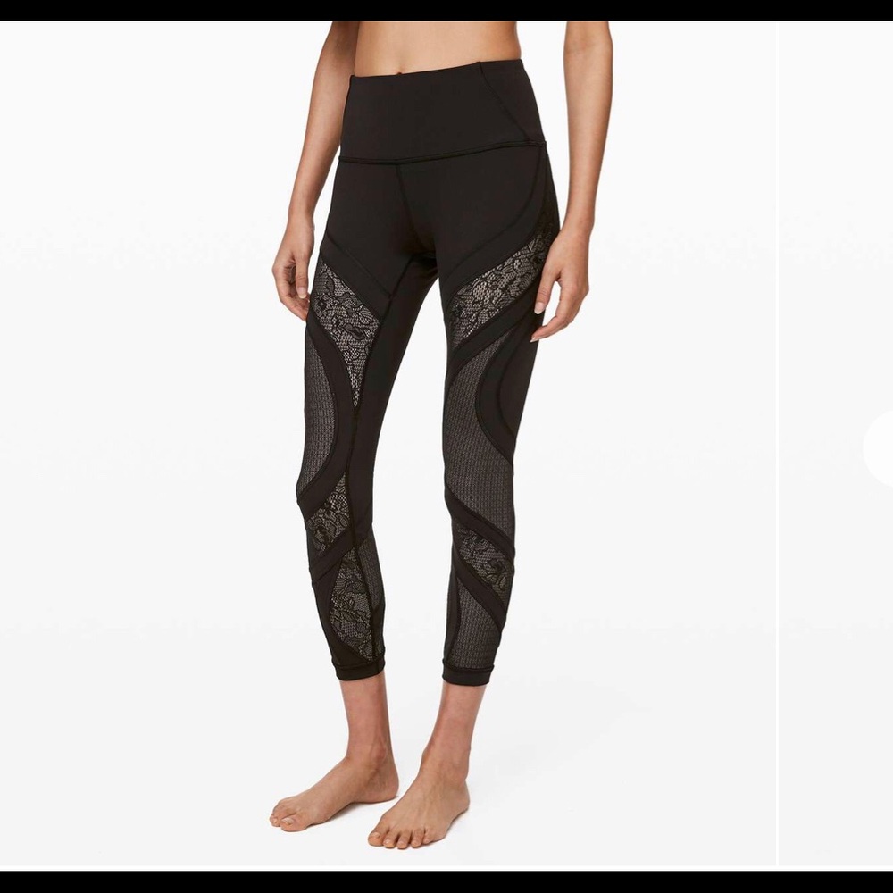 Lululemon Lace Wunder Under